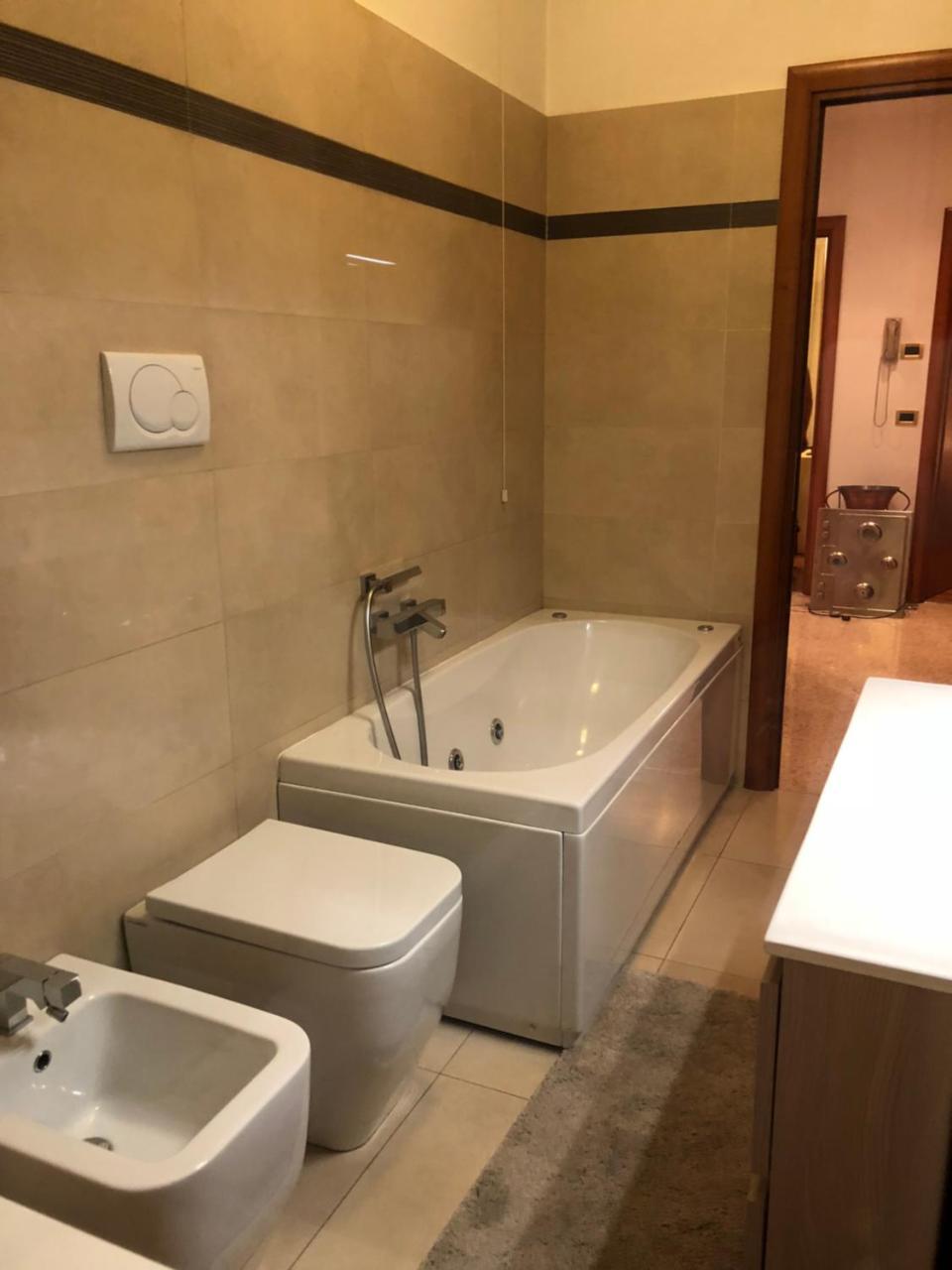 Smart House - Ammiragli2 Apartment Рим Екстериор снимка