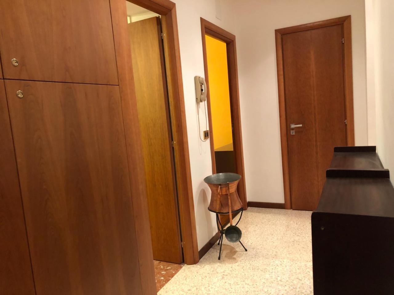 Smart House - Ammiragli2 Apartment Рим Екстериор снимка